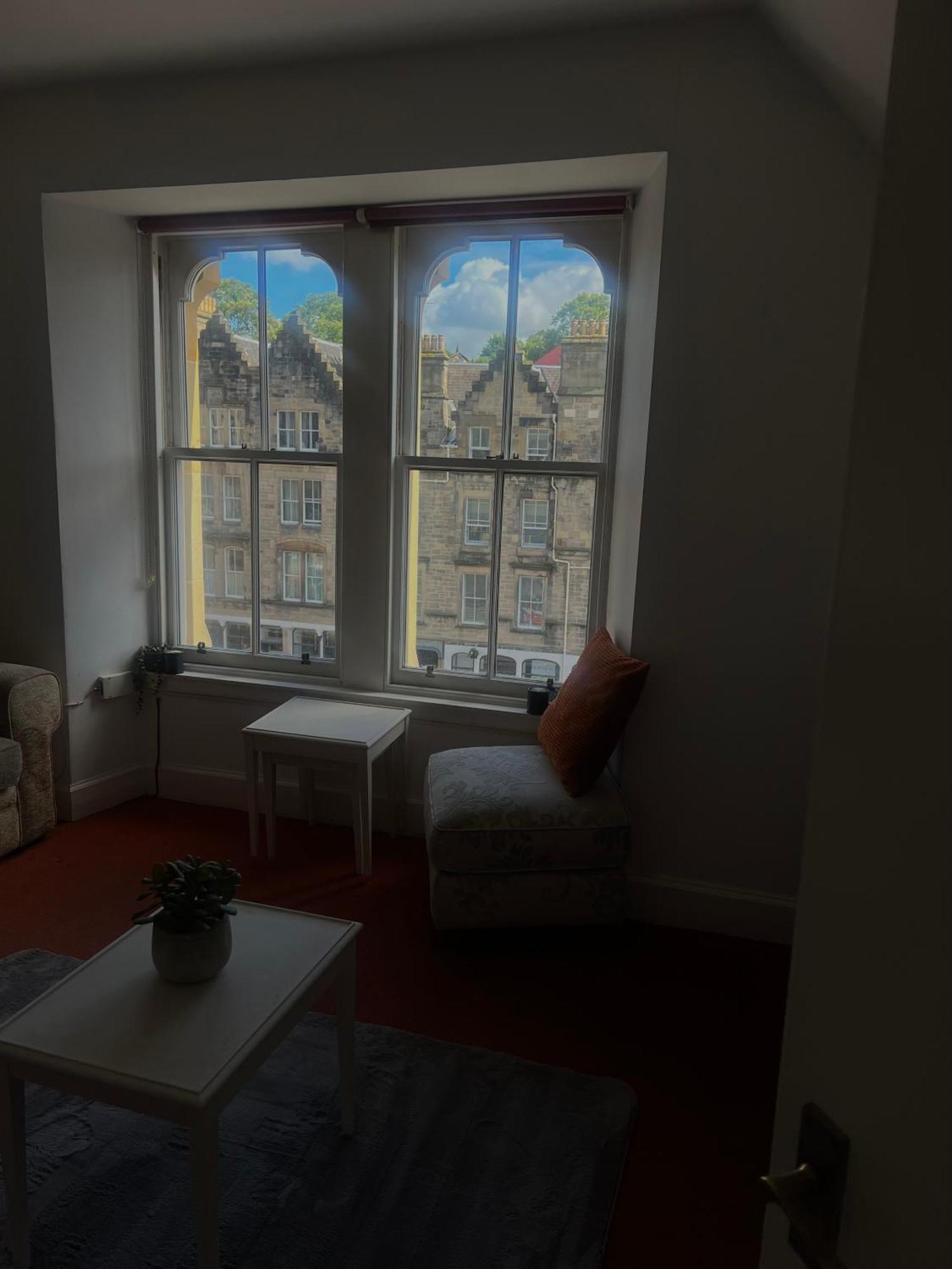 In Edinburgh, Old Town * Edimburgo